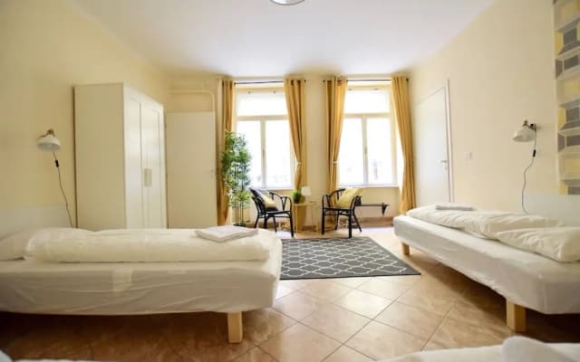 Budget Apartment by Hi5 - Révai köz - photo 3