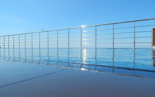 Sea View Apartment - photo 2