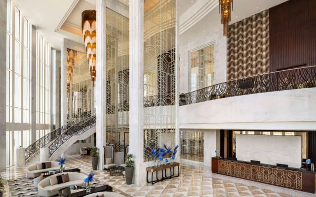 Wyndham Grand Doha West Bay Beach - photo 2