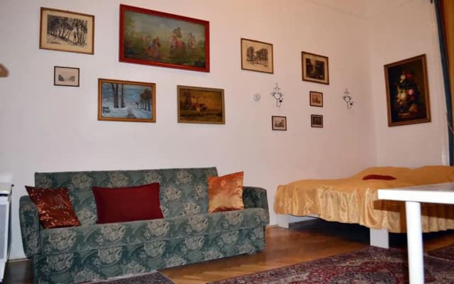 Vaci Central Apartment - photo 2