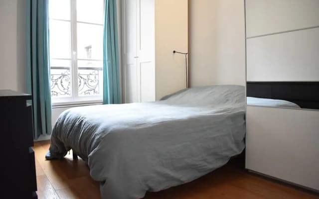 1 Bedroom Apartment in Montmartre - photo 3