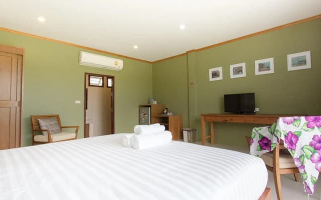Moonlight Cottage Resort - photo 2