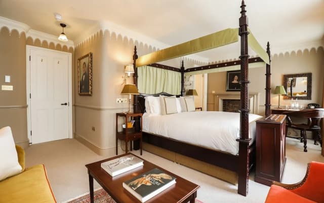 Henry's Townhouse - photo 4