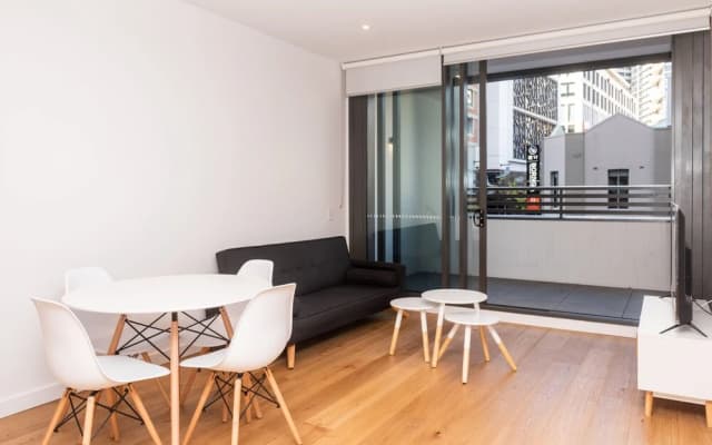 Modern Apartment in Darling Harbour - photo 5