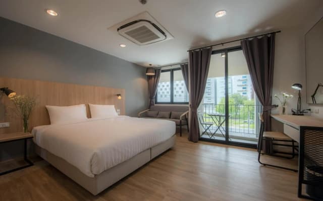 Mii Hotel Srinakarin - photo 4