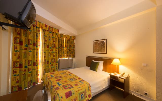 Holiday Inn Express and Suites Lisbon Principe Real by IHG - photo 4