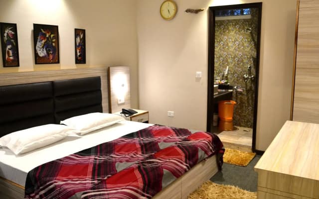Hotel Metro Tower - photo 3