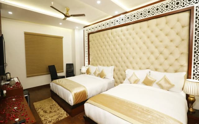 Hotel MGM Residency - photo 2