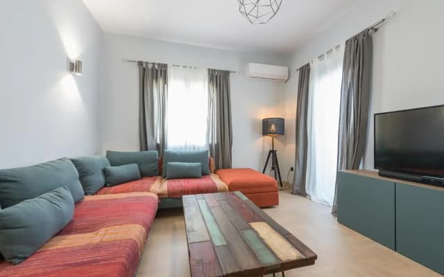 Athens Tower Boutique Apartment - photo 5