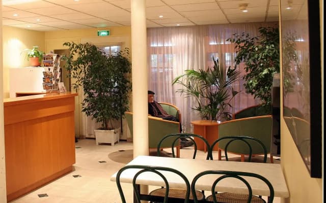 Pax Hotel - photo 2