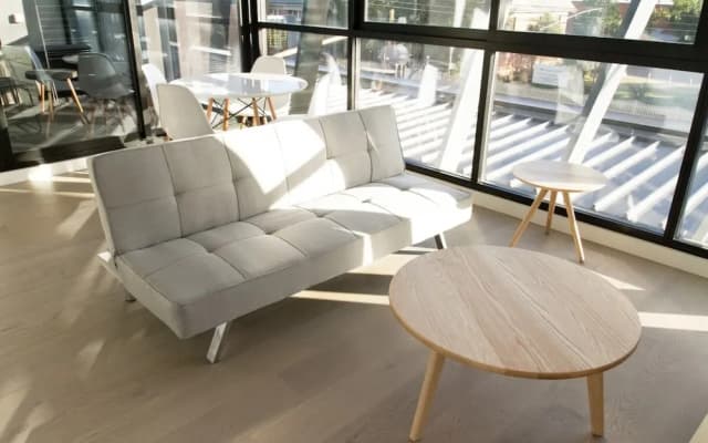 Brand New 1 Bedroom Apartment in South Melbourne - photo 2