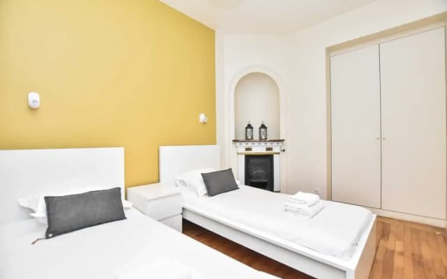 Charming Apartment - 2br/6p - Arts et Metiers - photo 4