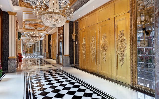 Hotel Alexandra - photo 2
