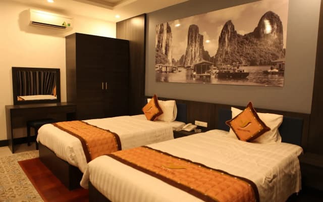 Hera Halong Hotel - photo 2