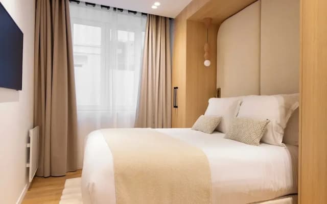 Elegant Apartment With AC - 3br-6p- Montorgueil - photo 2