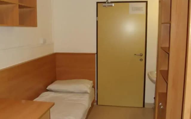 Martos Hostel - photo 3