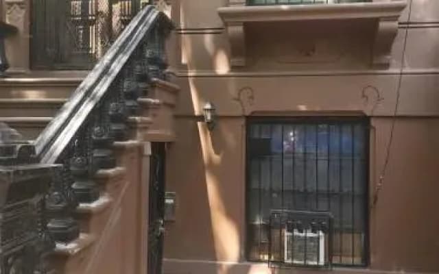 The Harlem Getaway - photo 2
