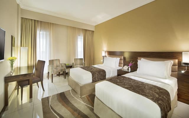 Gateway Hotel - photo 5