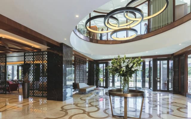 Mövenpick Hotel Istanbul Golden Horn - photo 2