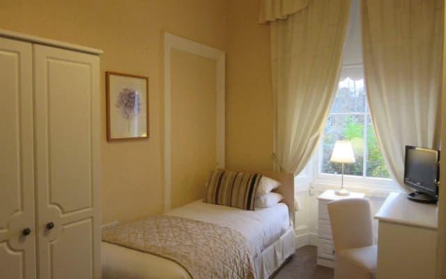 Sonas Guesthouse - photo 5