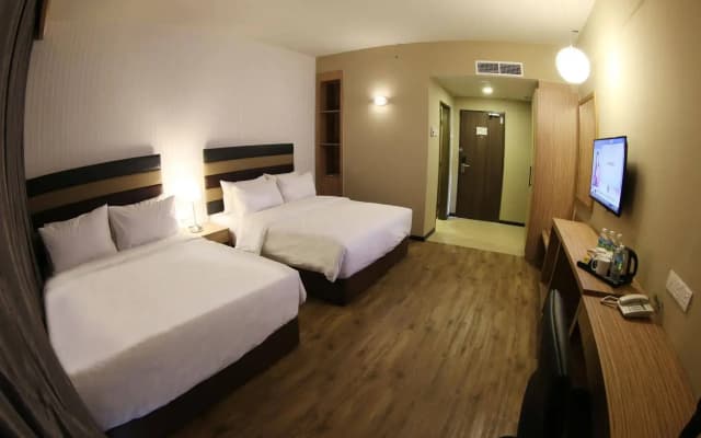SEM9 Senai ''Formerly Known as Perth Hotel" - photo 5