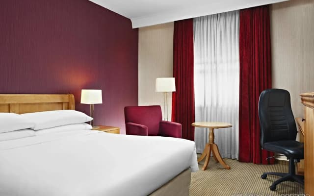 Sheraton Heathrow Hotel - photo 2