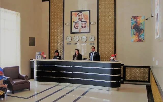 Paragon Hotel - photo 2