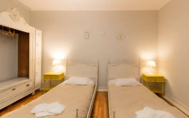 Lisboa Central Hostel - photo 5