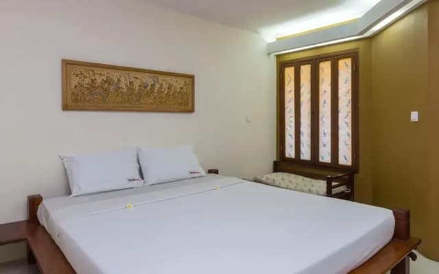 RedDoorz Plus @ Padma Utara 2 - photo 2