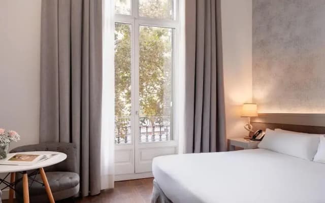 Barcelona Apartments - photo 5