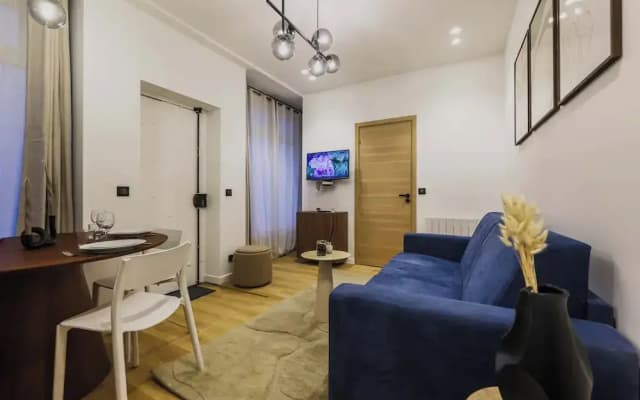 Superb Duplex 1 Bedroom Center of Paris - photo 4