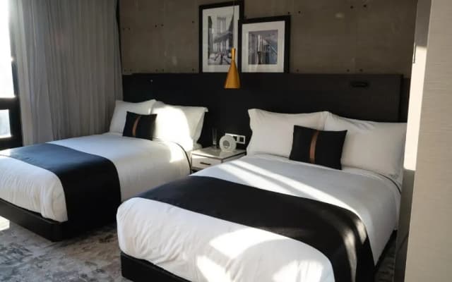 42 Hotel - photo 4