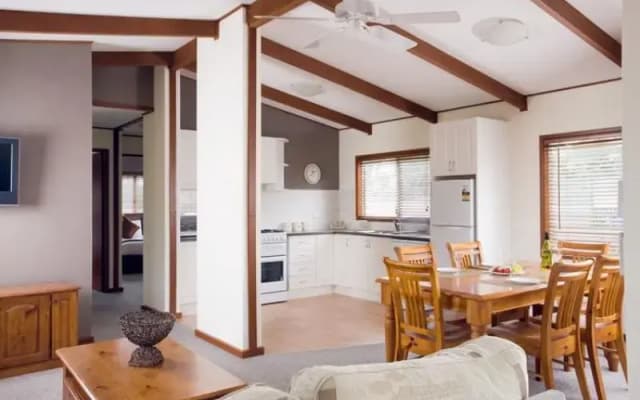 Sydney Gateway Holiday Park - photo 4