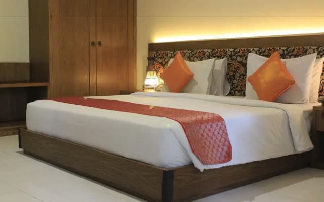 Diwangkara Beach Hotel & Resort - photo 3