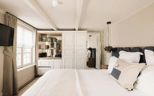 Hotel 717 - photo 4