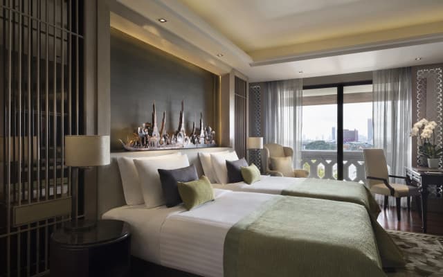 Anantara Riverside Bangkok Resort - photo 5