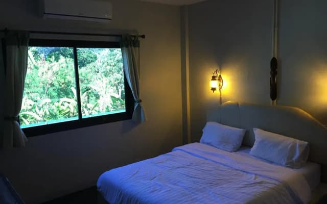 普吉岛日出宾馆(Sunrise Guesthouse) - photo 4
