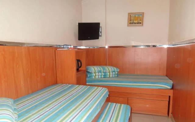 Fortune Hotel - photo 4