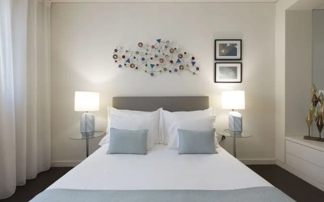 Apt in Lisbon Marina Apartments - photo 4