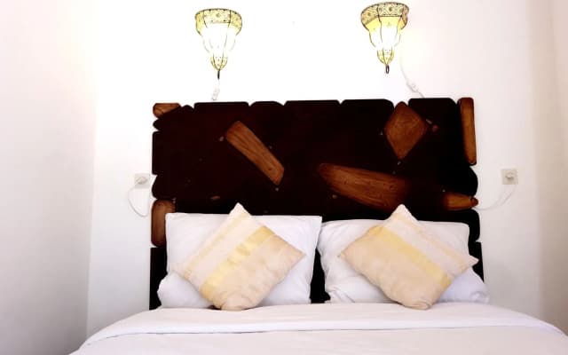 Riad Yara - photo 2