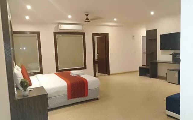 Ratan Paradise - photo 5