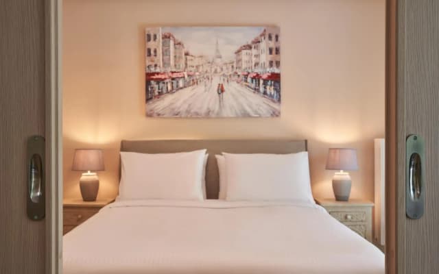 Spirou Merkouri Handcrafted 2BD Home - photo 2