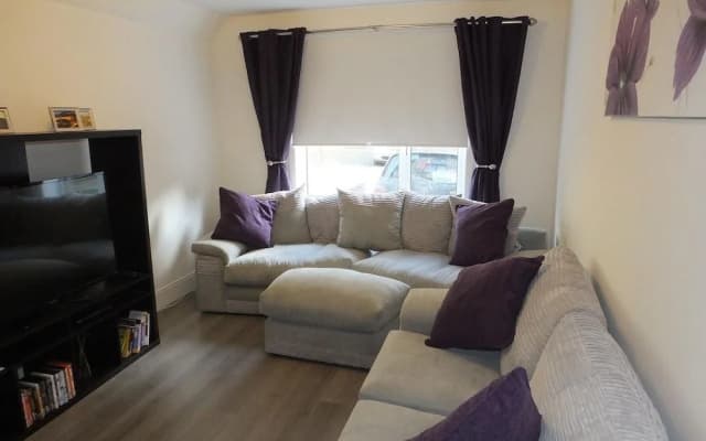 Lochrin Apartments - photo 5