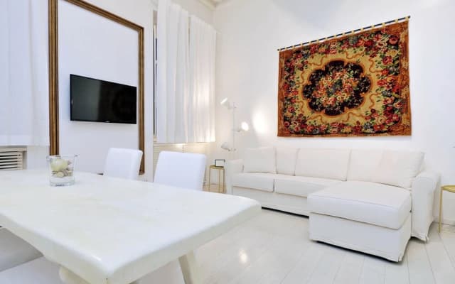 Spanish Steps House - photo 4