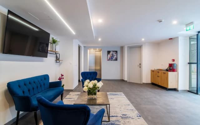 Olvia Suites - photo 2