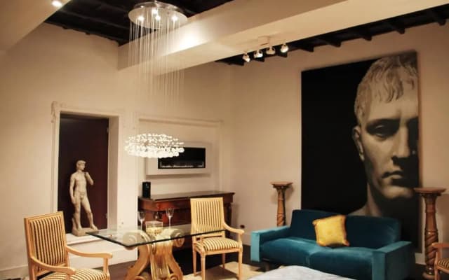 DRRome Spanish Luxury Suites - photo 3