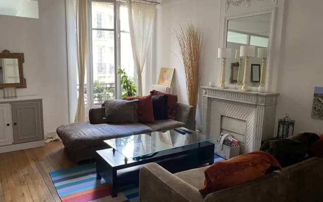 Amazing 2BR Flat Near Passy Village - photo 5