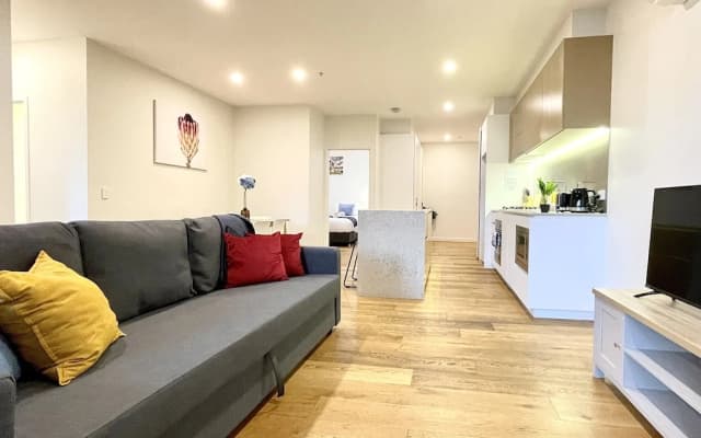 ReadySet Apartments on Rose Lane - photo 5