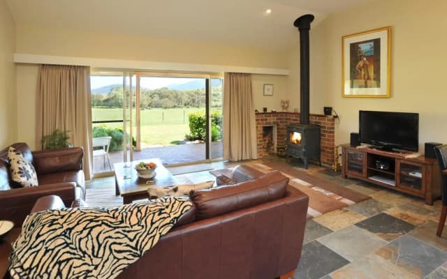 Langbrook Estate Cottages - photo 4