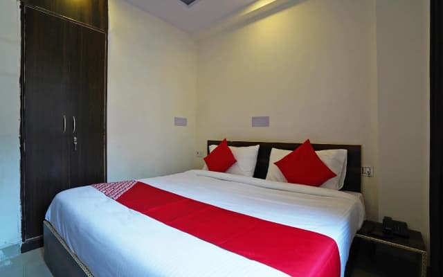 OYO 64076 Discovery Inn - photo 2